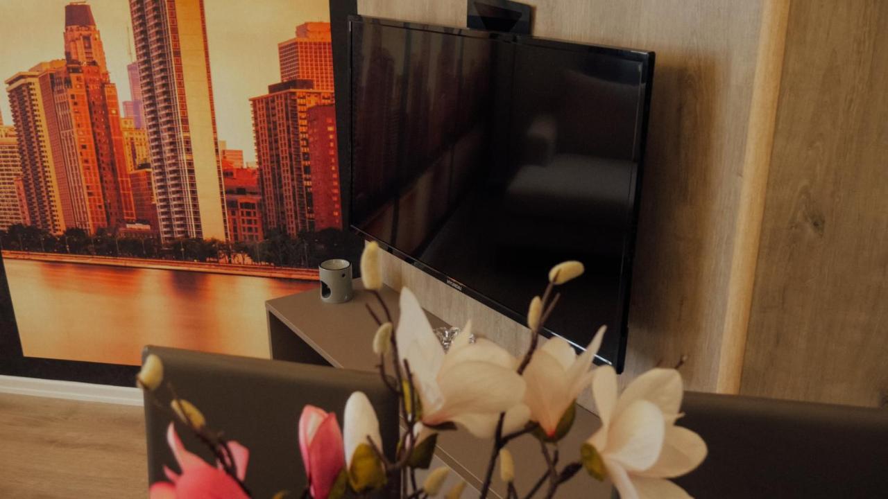 Newly Renovated Apartment Tirana Kültér fotó