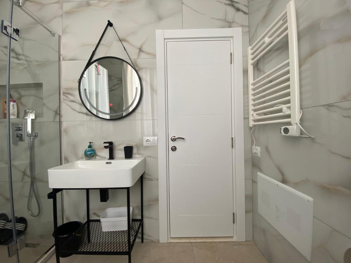 Newly Renovated Apartment Tirana Kültér fotó